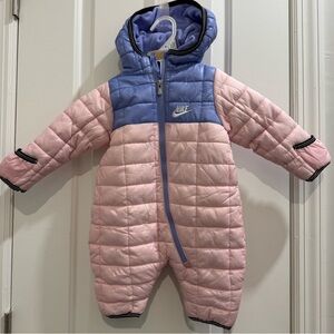 Nike full zip puffer snowsuit